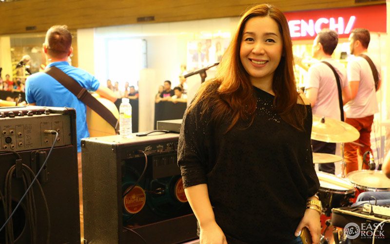 DJ-CHLOE
