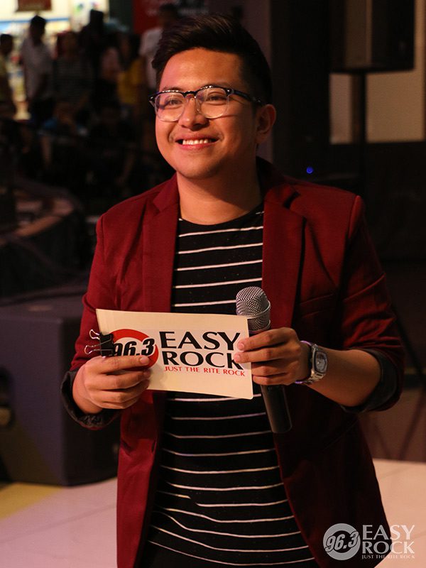 DJ Nick at Easy Rock After-work Mall Tour